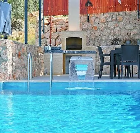 Villa Luxury Modern With Private Pool *