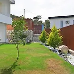 Villa Luxury Modern With Private Pool *